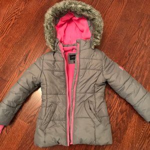Girls Gray and Pink Calvin Klein Jeans Puffer Jacket S (7)